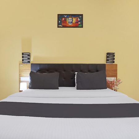Hotel Collection O Amet Garh Udajpur Zewnętrze zdjęcie