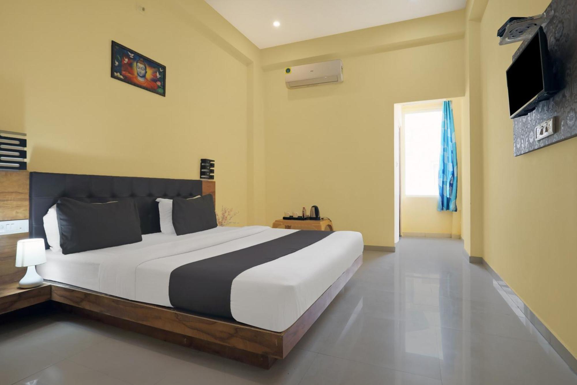 Hotel Collection O Amet Garh Udajpur Zewnętrze zdjęcie
